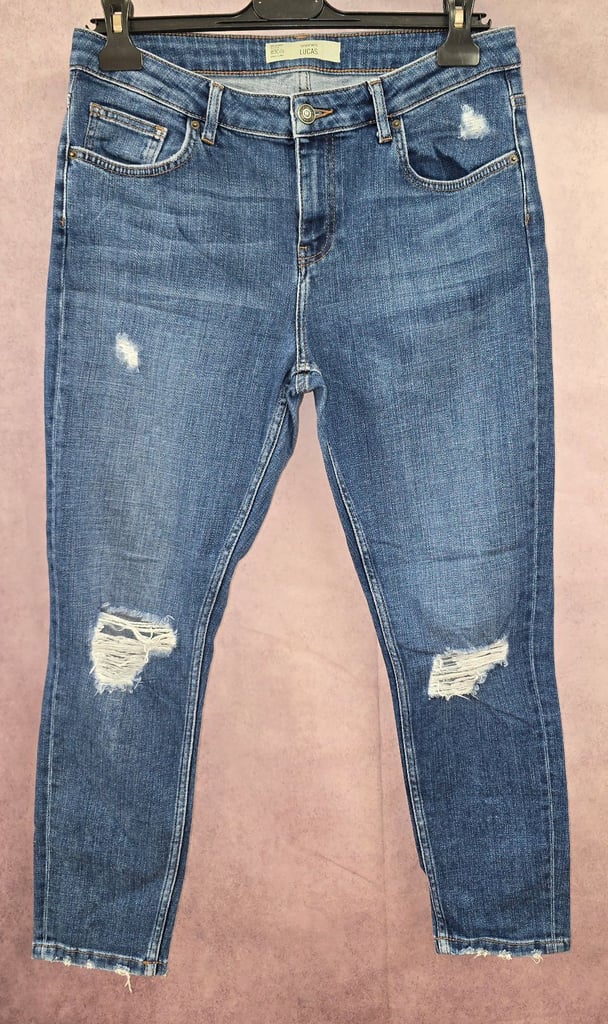 Preloved Clothing & Accessories 