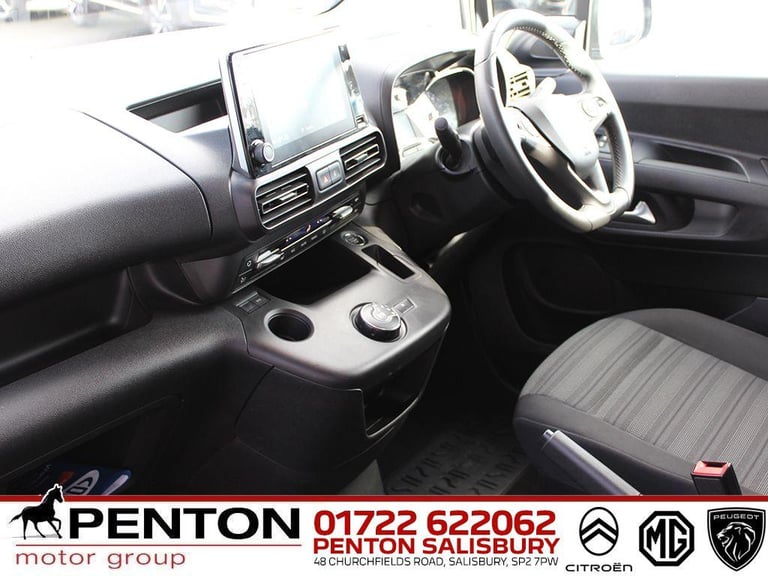 2021 Vauxhall Combo Life 1.2 Turbo Elite Auto Euro 6 (s/s) 5dr MPV Petrol Automatic