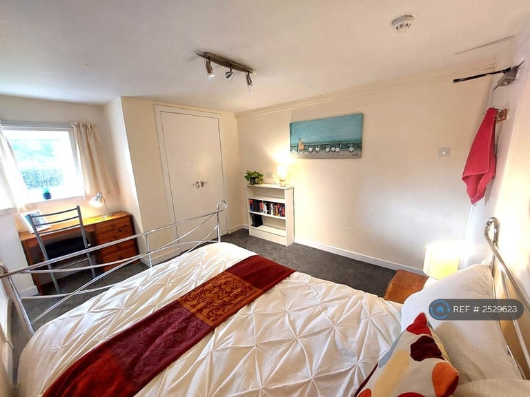 1 bedroom in Whitesands, Dumfries, DG1 (#2529623)