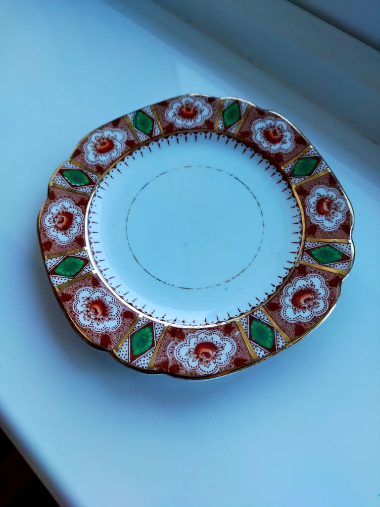 Richmond  Lime Bone China Tea Set Of 17  pieces