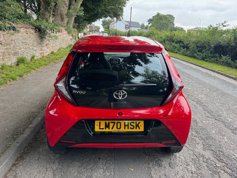 2020 70 Toyota Aygo 1.0 VVT-i X-Play TSS 5dr with only 36k miles