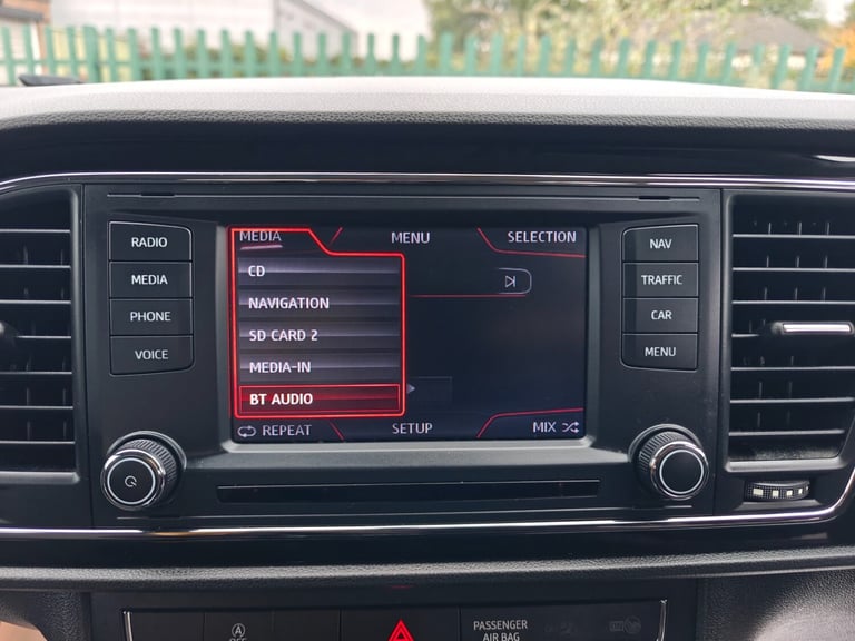 2013 SEAT Leon 1.2 TSI SE 5dr [Technology Pack] HATCHBACK Petrol Manual