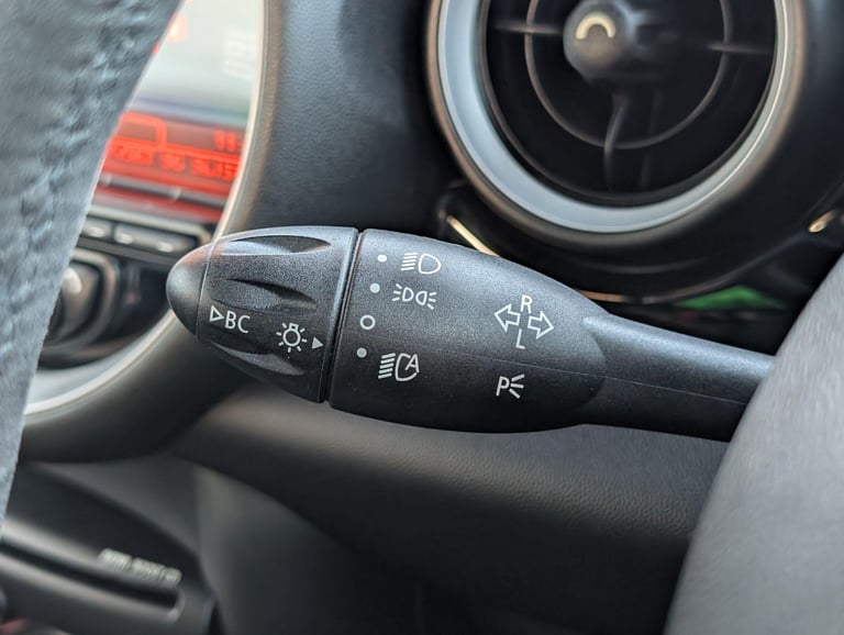 2013 MINI Hatch 1.6 John Cooper Works Euro 5 (s/s) 3dr HATCHBACK Petrol Manual