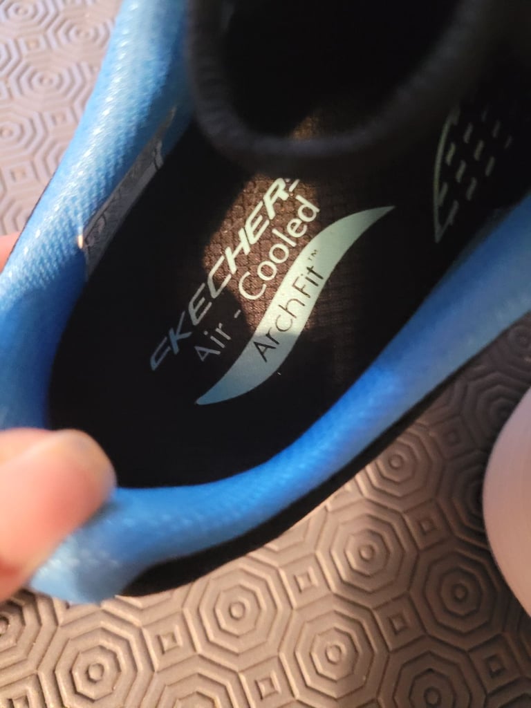 Skechers archfit trainers