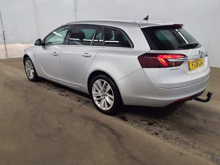 2016 Vauxhall Insignia 1.6 CDTi SRi Nav 5dr [Start Stop] ESTATE DIESEL Manual