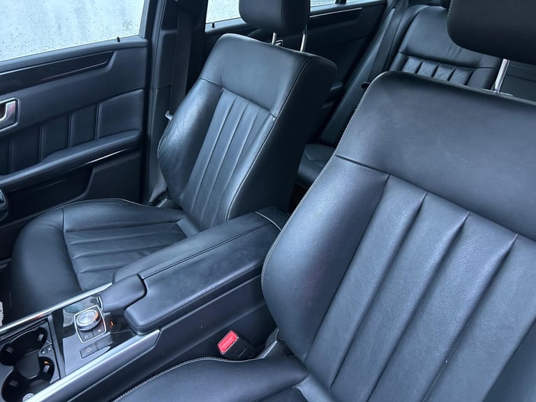 2013 Mercedes-Benz E Class E300 BlueTEC Hybrid SE 4dr 7G-Tronic SALOON DIESEL/ELECTRIC Automatic