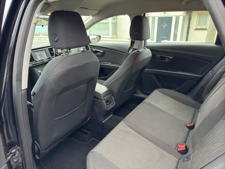 2015 Seat Leon SE Technology - New Years MOT - £20 Road Tax - 2 Keys