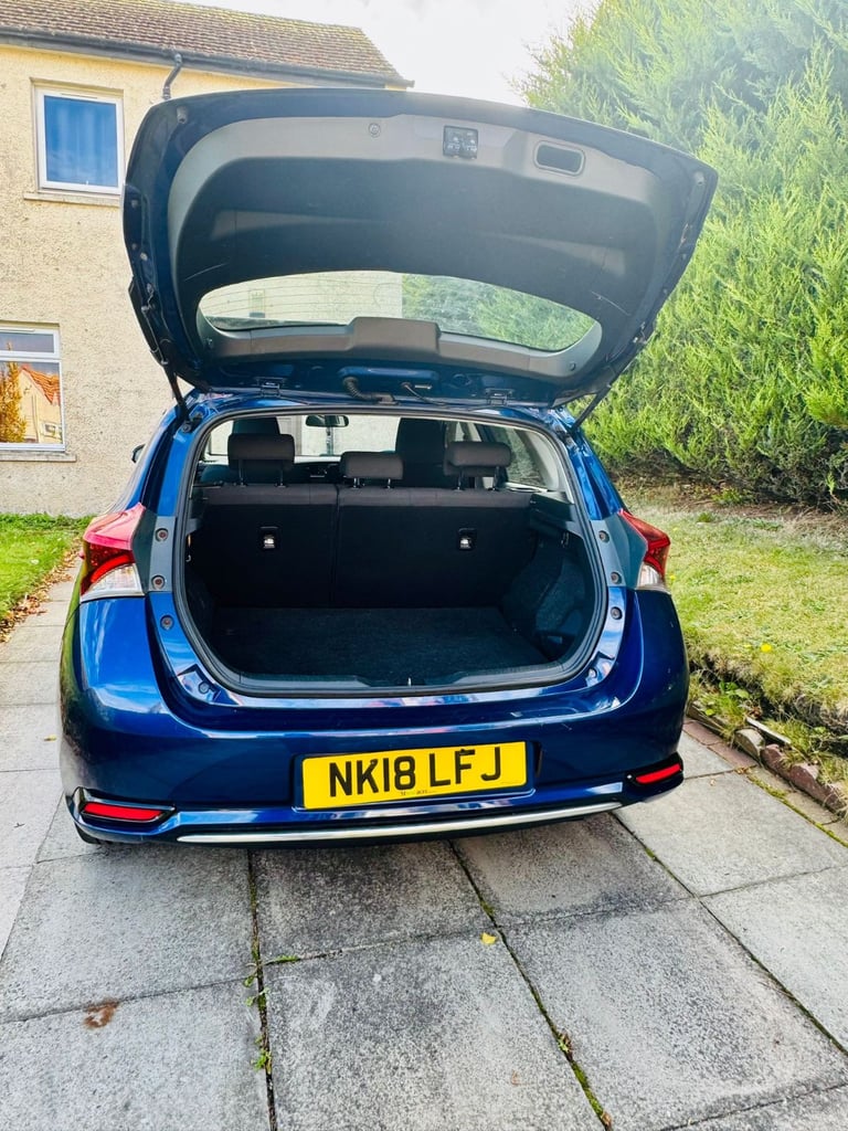 Toyota, AURIS, Hatchback, 2018, Other, 1798 (cc), 5 doors