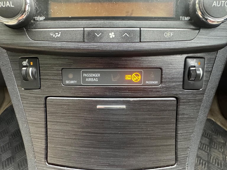 2010 Toyota Avensis 2.0 D-4D T4 Tourer Euro 5 5dr ESTATE Diesel Manual