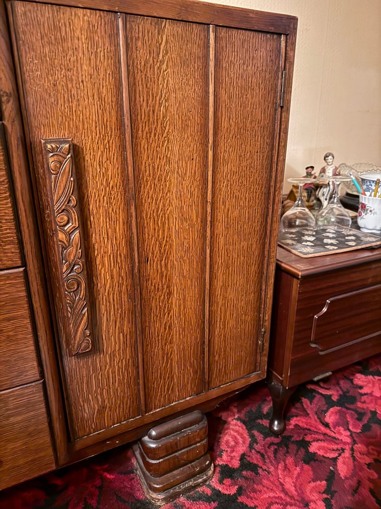 1930s/1940s Hand carved sideboard unit. Unknown make, Dark oak.