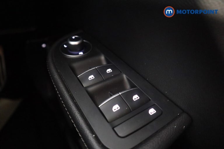 2019 Alfa Romeo Giulia 2.0 TB Nero Edizione 4dr Auto SALOON PETROL Automatic