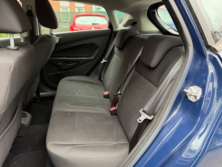 2014 Ford Fiesta 1.25 Style 5dr HATCHBACK PETROL Manual