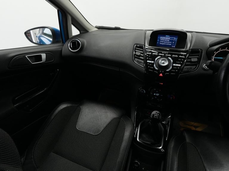 2015 Ford Fiesta 1.0T EcoBoost Titanium X Euro 5 (s/s) 5dr HATCHBACK Petrol Manual