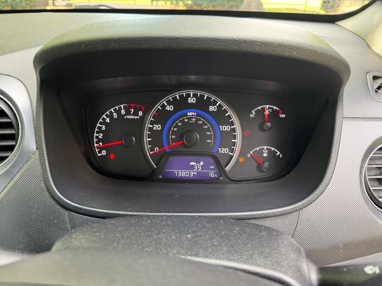 2017 Hyundai i10 1.0 SE Euro 6 5dr HATCHBACK Petrol Manual