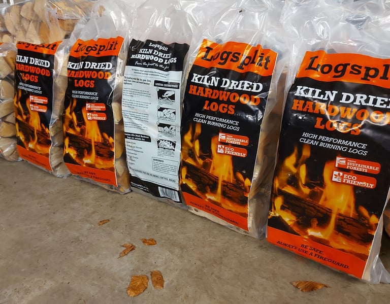🔥 Hardwood Kiln Dried Firewood (100% Ash) - Kindling - Softwood Netting Bags - Smokeless Coal 🔥 