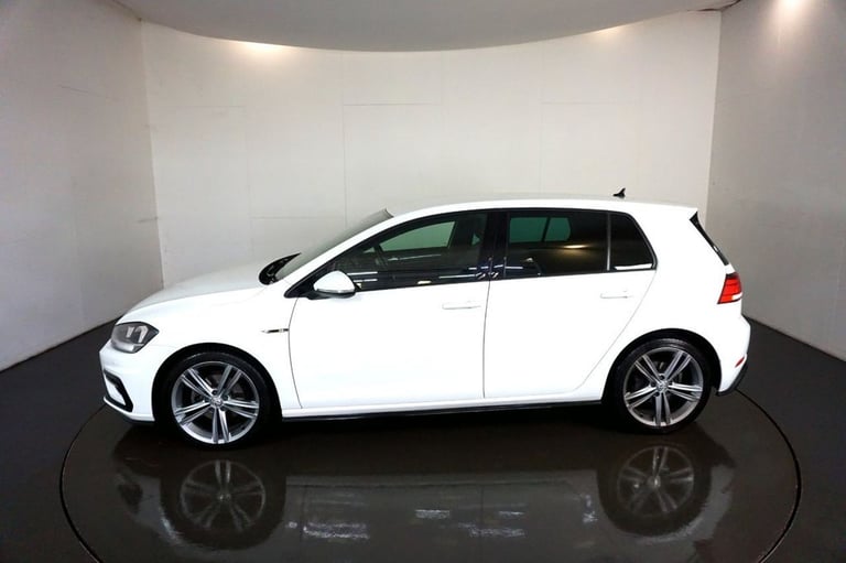 2017 Volkswagen Golf 2.0 TDI R-Line Hatchback 5dr Diesel Manual Euro 6-BLUETOOTH-ADAPTIVE CRUISE ...