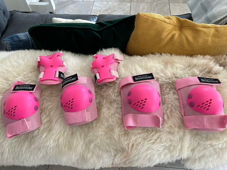 Pink Protective knee, wrist, elbow pads 