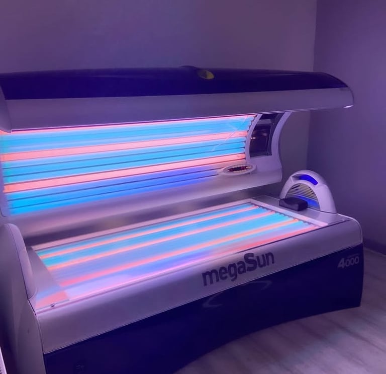 image for SUNBED SHOP FOR SALE 