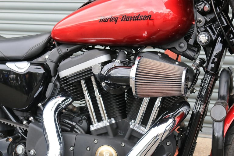 Harley-Davidson XL883N SPORTSTER IRON 2013