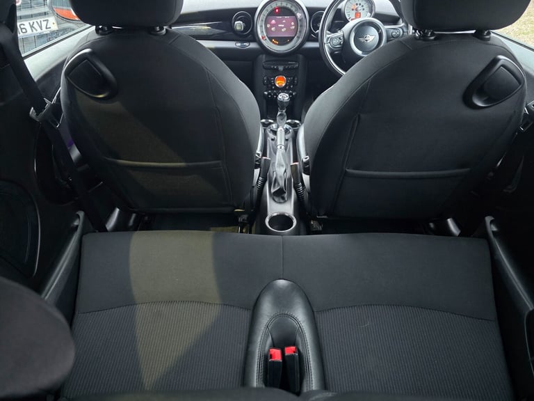 2011 MINI Hatch 1.6 Cooper 3dr HATCHBACK Petrol Manual
