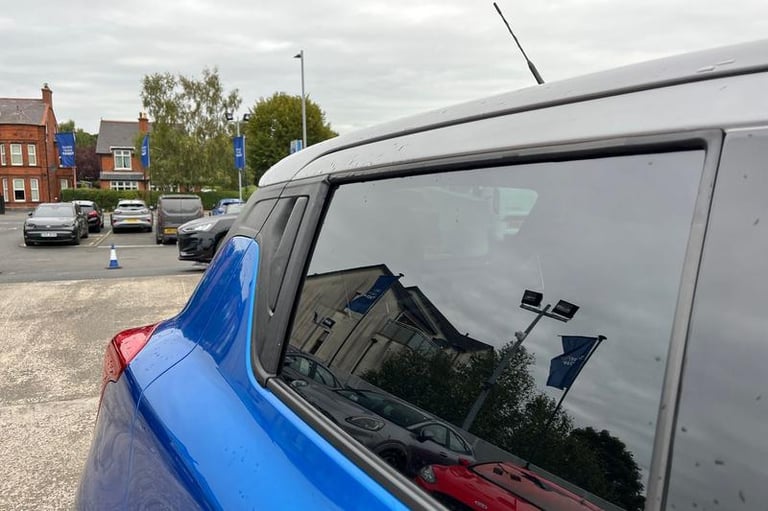 2020 Suzuki Swift 1.2 Dualjet 83 12V Hybrid SZ5 5dr- Parking Camera Manual Hatchback Petrol Manual