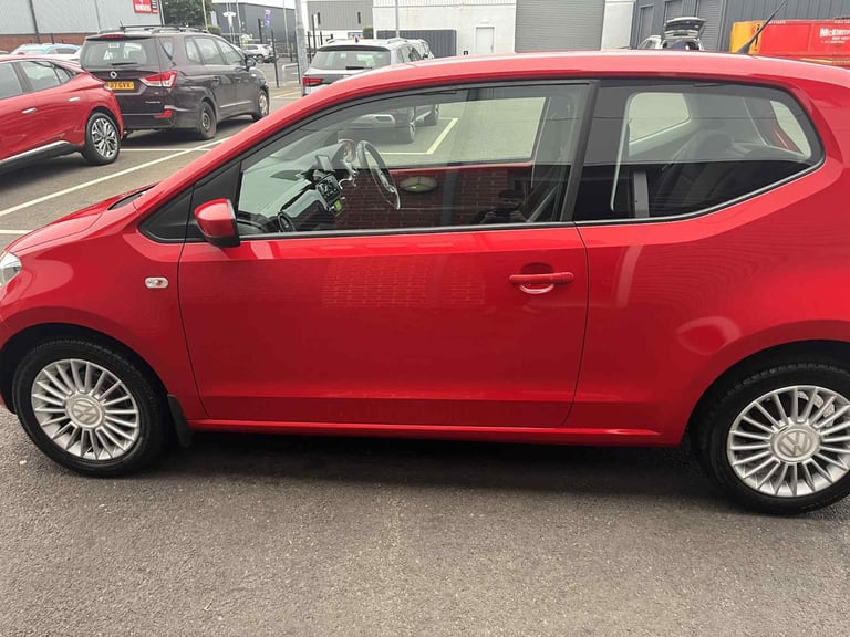 Volkswagen, UP, Hatchback, 2012, Manual, 999 (cc), 3 doors