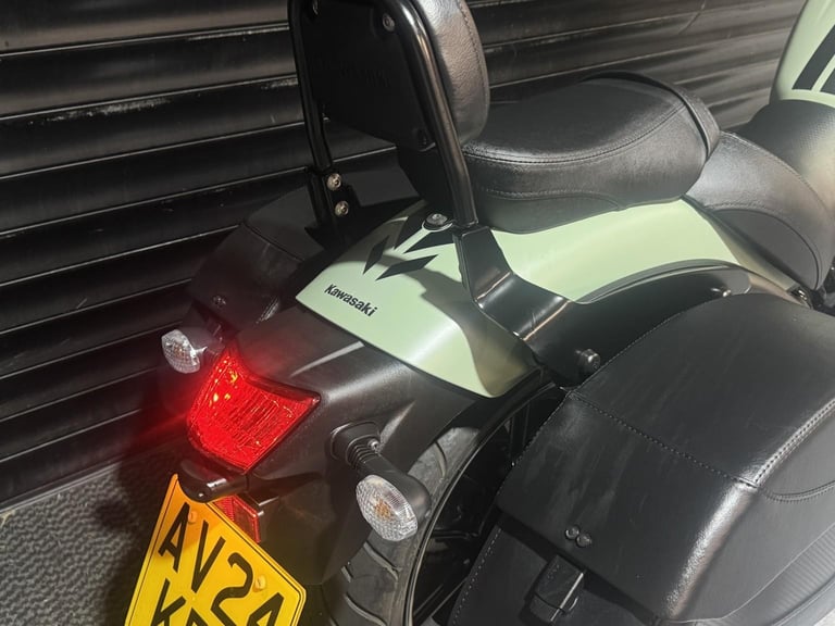 2024 KAWASAKI VULCAN S 650 Cruiser Kawasaki Panniers  