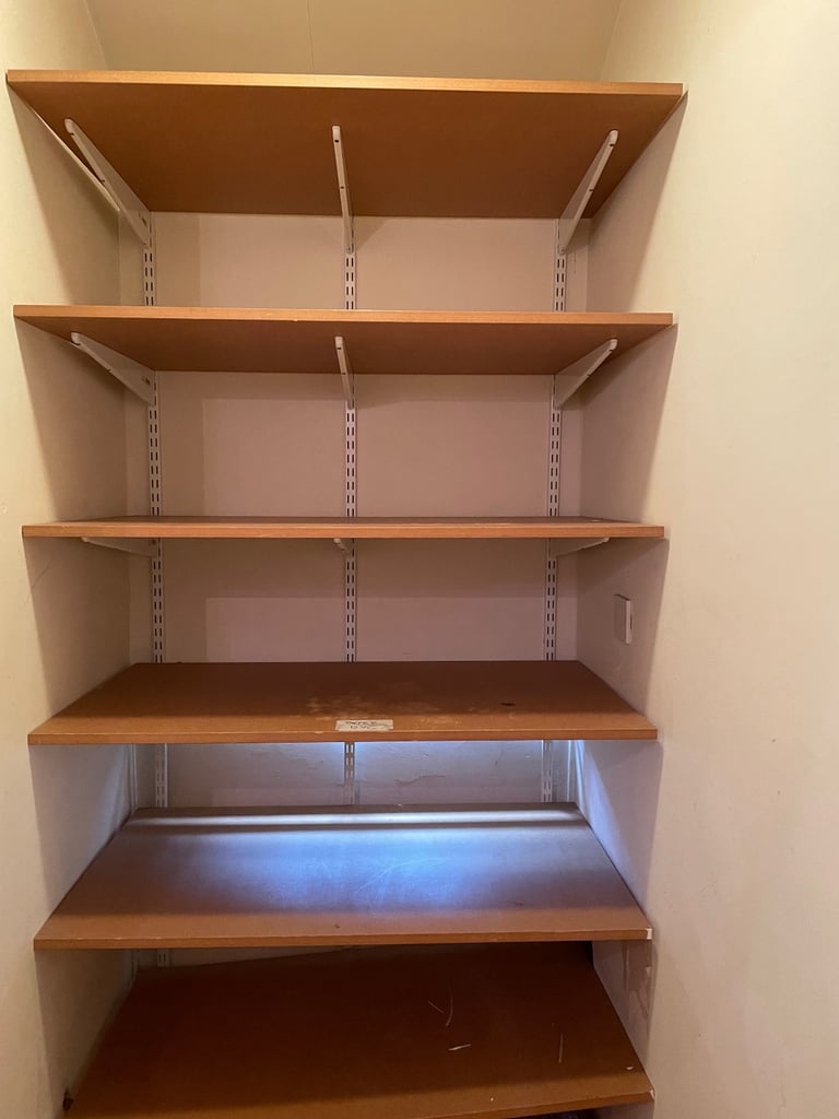Altri shelving system 