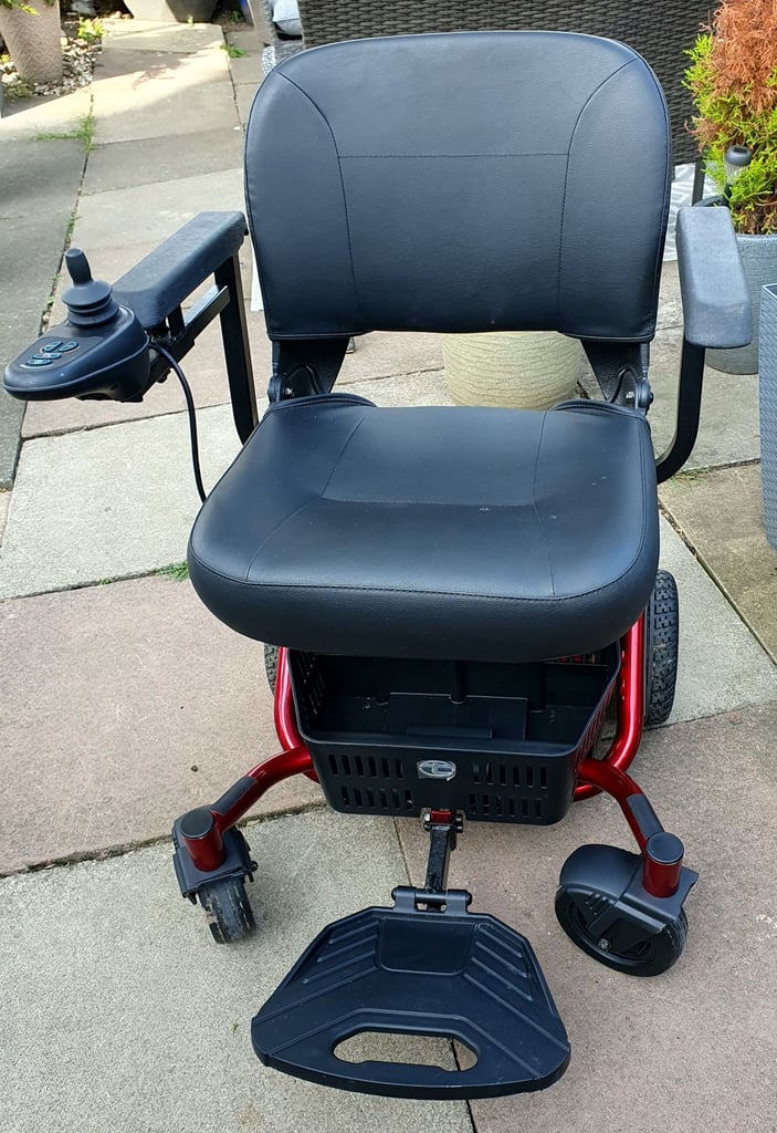Travelux Quest 4mph Powered Wheelchair 