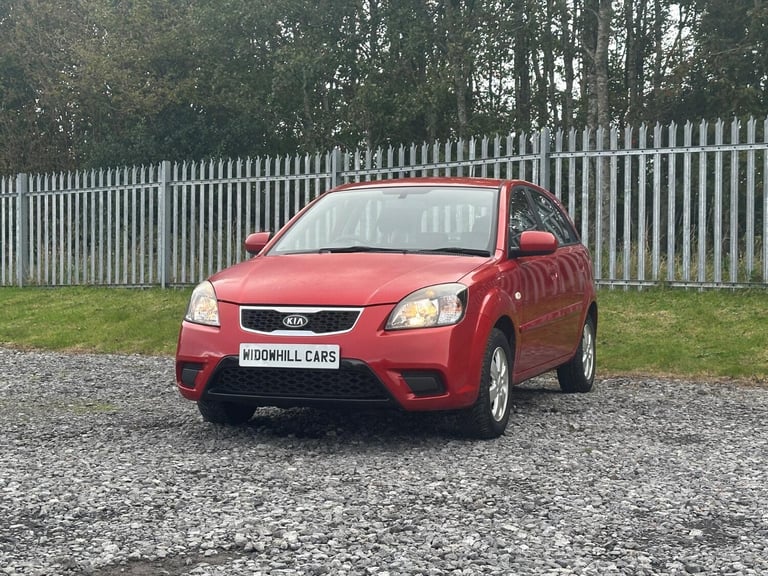 KIA RIO 1.5 CRDi Strike 2011