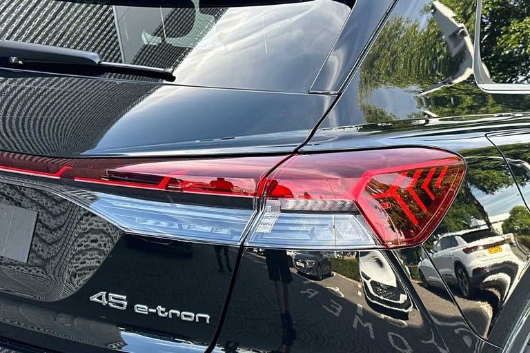 2025 Audi Q4 e-tron 210kW 45 82kWh S Line 5dr Auto [Leather] SUV Electric Automatic