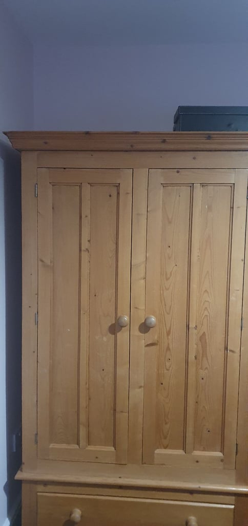 Large Pine Double Wardrobe