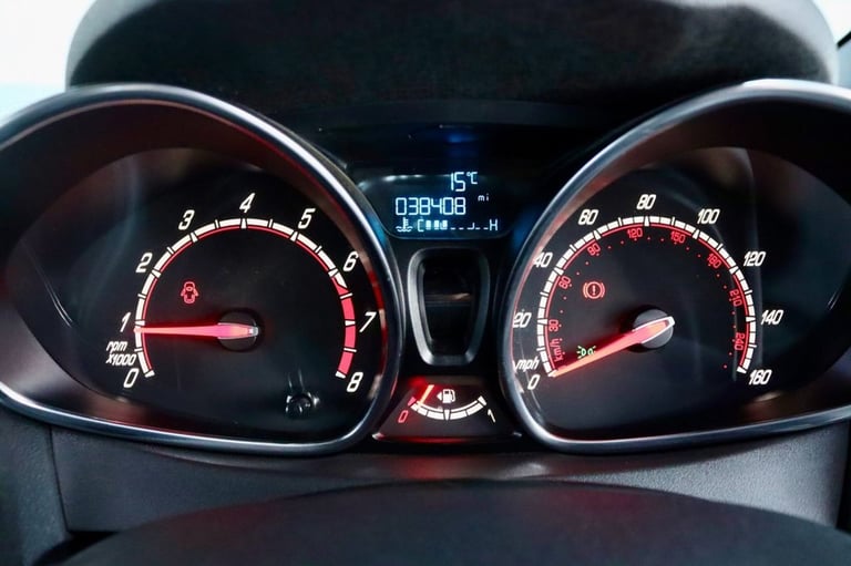 2015 Ford Fiesta 1.6 EcoBoost ST-2 3dr HATCHBACK PETROL Manual