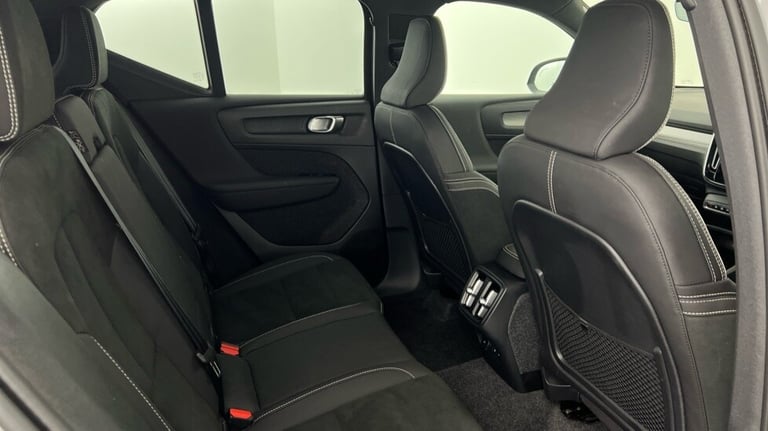 2024 Volvo XC40 Plus, B3 Mild hybrid, Petrol, Dark Estate Petrol Automatic