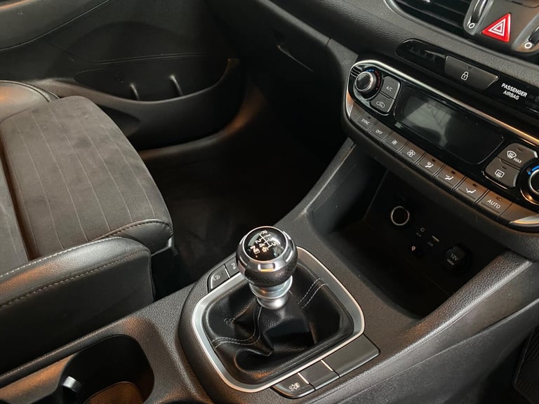 2017 Hyundai i30 2.0 T-GDi N Performance Euro 6 (s/s) 5dr HATCHBACK Petrol Manual