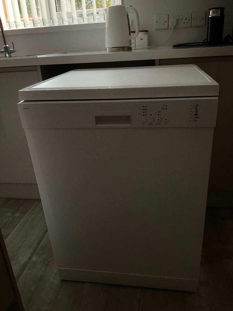 Freestanding Dishwasher