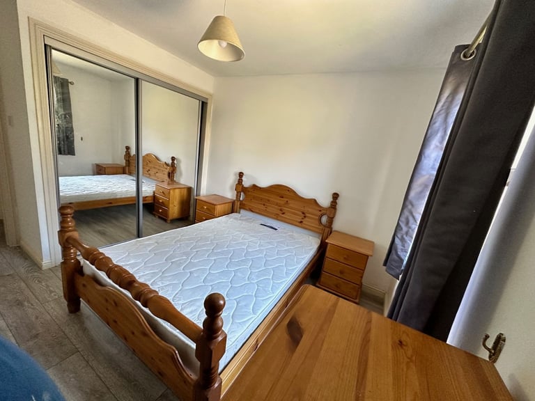 2 bedroom, fully furnished flat, secure parking in Ferryhill