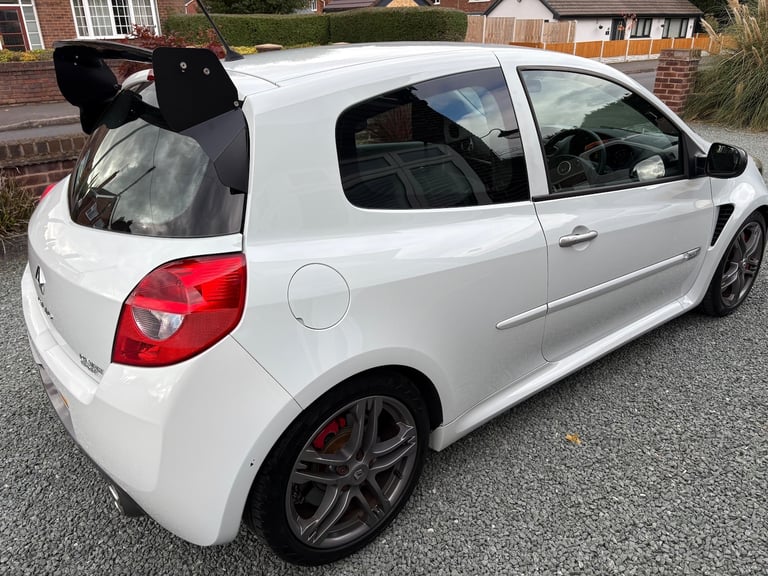2009 Renault Clio 2.0 Renaultsport RS 200 Hatchback 3dr Petrol Manual Euro 4