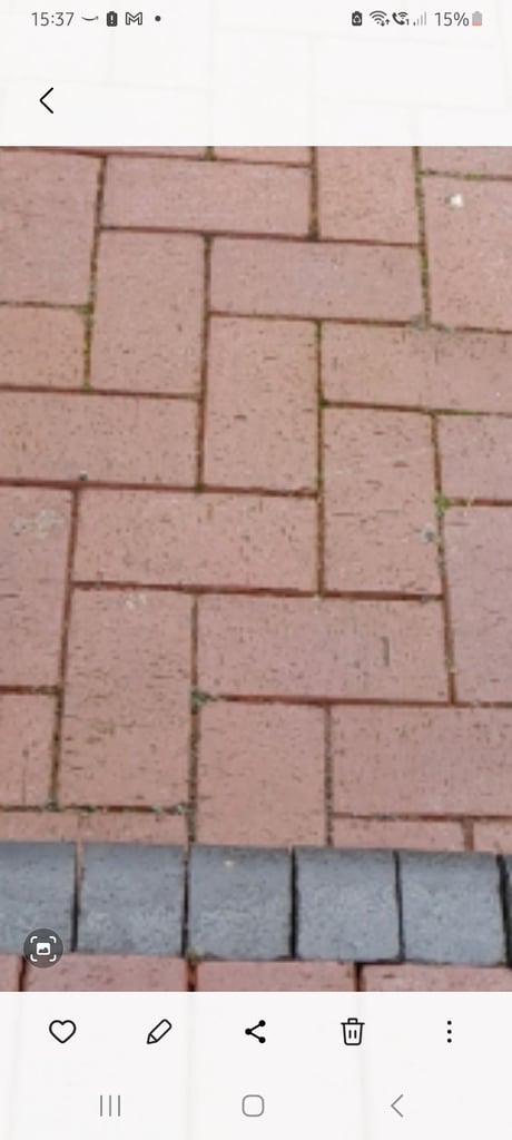 400 block paving bricks - still available 