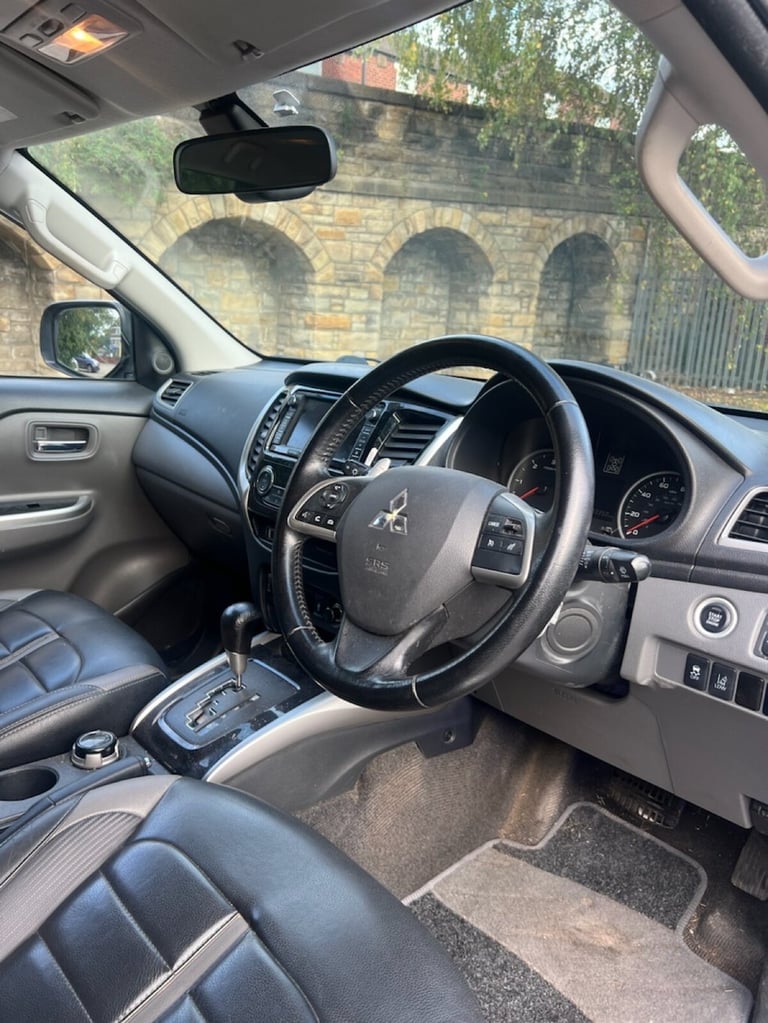 2016 Mitsubishi L200 2.4 DI-D DC Barbarian Pickup Double Cab 4dr Diesel Auto 4WD Euro 5 (178 ps) ...