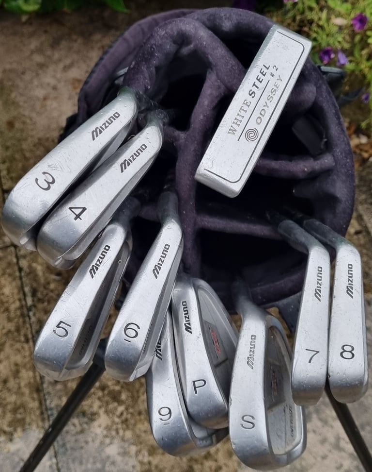 Taylor Made, Mizuno, Odyssey, R320 driver, Fli-Hi hybrid, Odyssey putter, stand-bag & MORE 