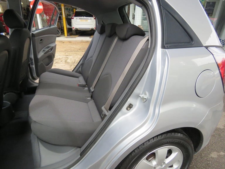 2011 Kia Rio 1.4 2 IPD 5dr HATCHBACK Petrol Manual