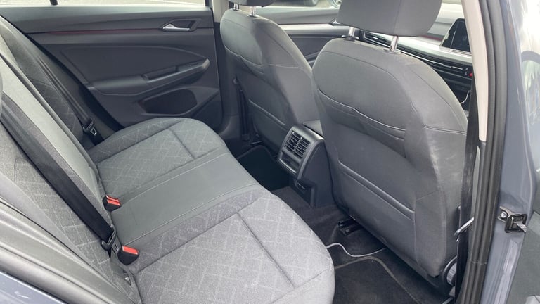 2021 Volkswagen Golf 1.5 TSI Life 5dr Petrol Hatchback Hatchback Petrol Manual