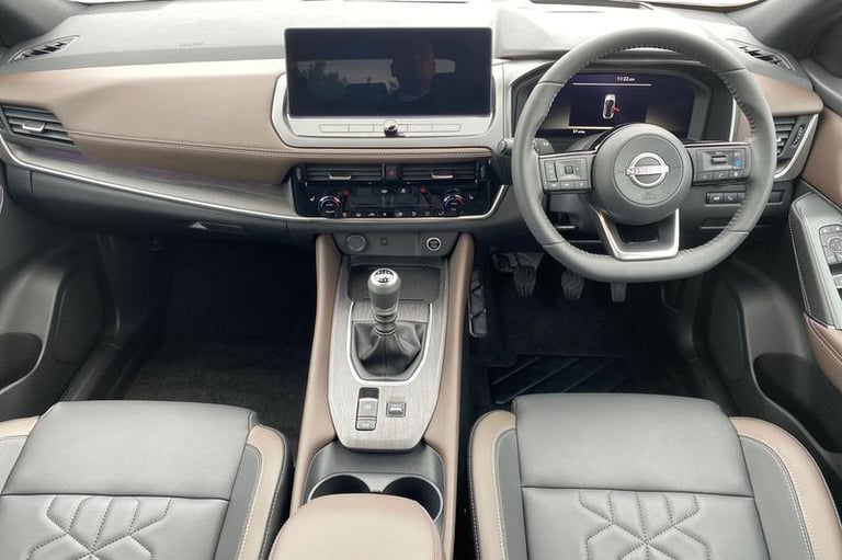2025 Nissan Qashqai 1.3 DiG-T MH Tekna 5dr Manual Hatchback Petrol Manual