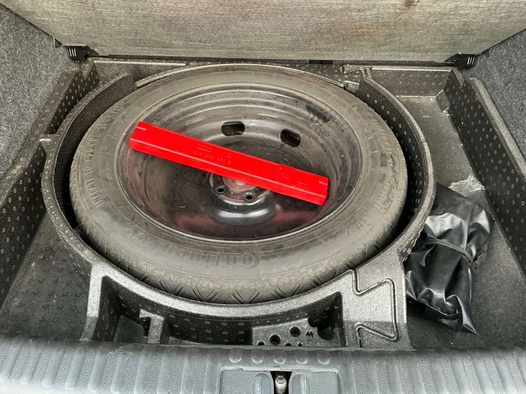 2014 Volkswagen Tiguan 2.0 Tiguan Match TDI BlueMotion Technology 4Motion 4WD 5dr SUV Diesel Manual