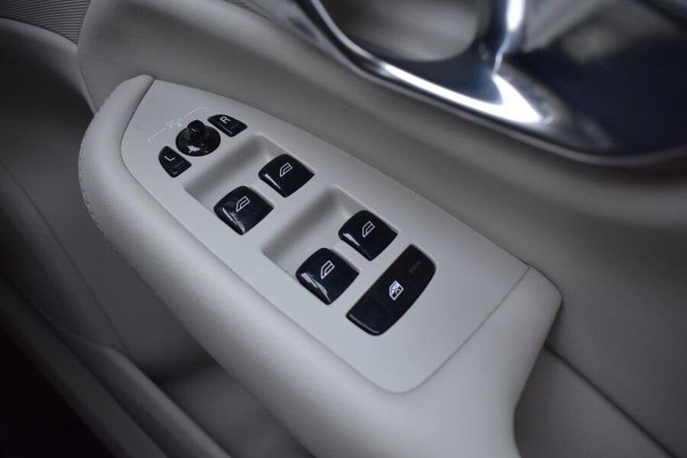 2021 Volvo XC90 2.0 B5 Mhev Inscription Suv 5dr Diesel Auto 4wd Euro 6 (s/s) (235 Ps) ESTATE Dies...