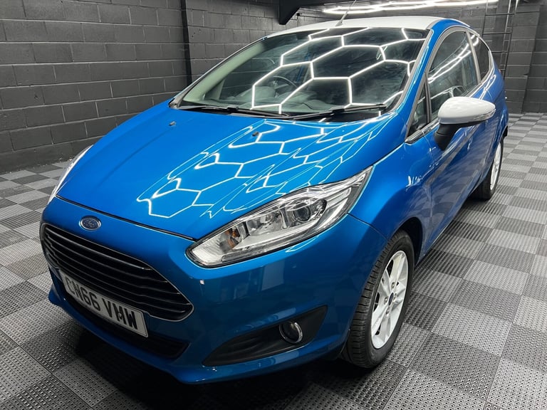 2016 Ford Fiesta 1.25 82 Zetec Blue 3dr HATCHBACK Petrol Manual