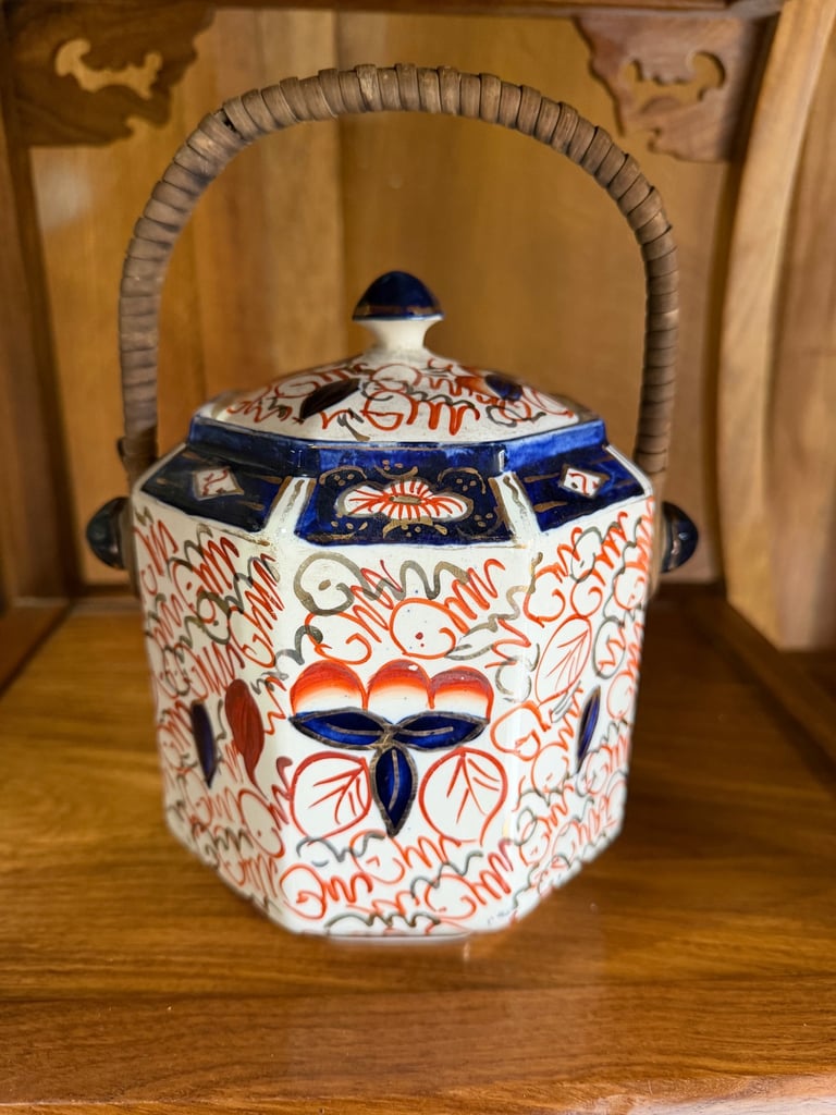 Vintage Wadeheath Octagonal Biscuit Barrel – 1930s Imari Pattern – England