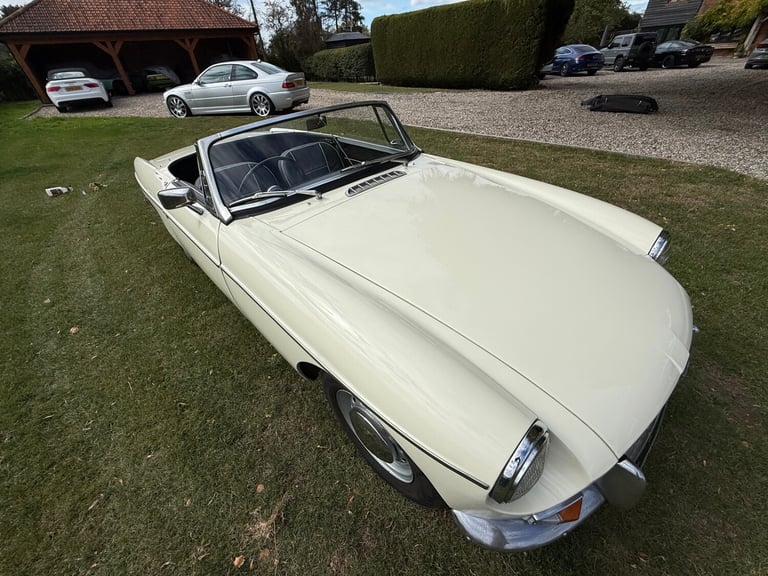 1965 MG MGB Pull Handle Roadster  Convertible PETROL Manual
