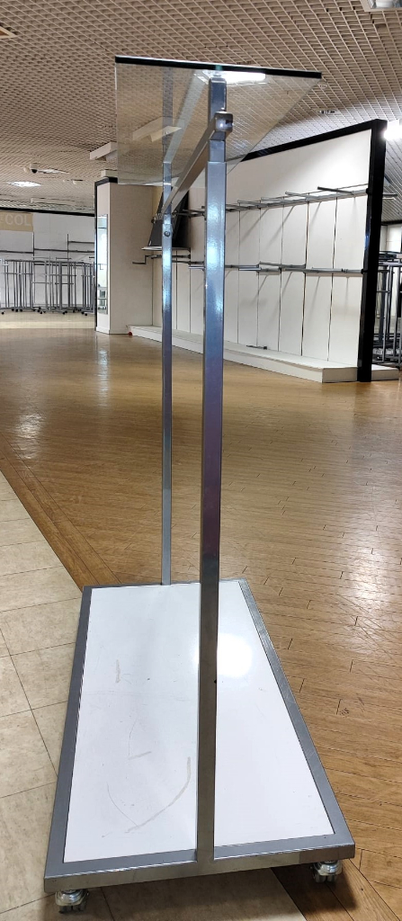 Clothing Rails, Retail Shop, Garment Display, Adjustable Chrome with Glass Shelf